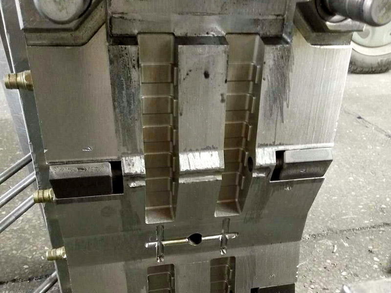 尼龍塑料模具要不要省模？